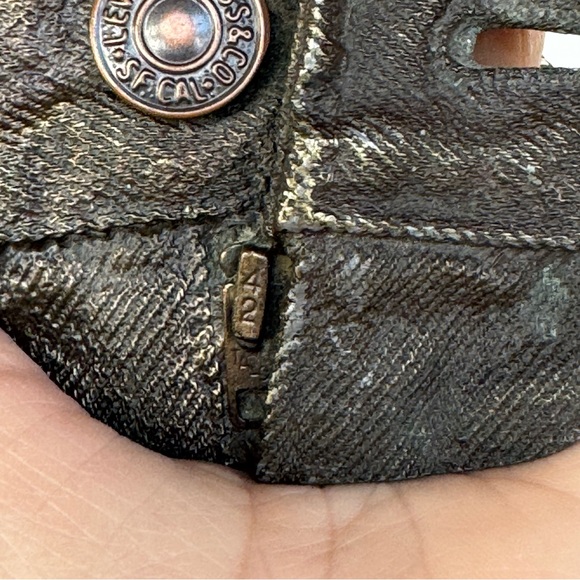 VIntage Bergamot Brass Works 1974 Levi's Jeans Bronze Belt Buckle Collectible - Picture 13 of 16